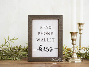 Keys Phone Wallet Kiss Mini Sign